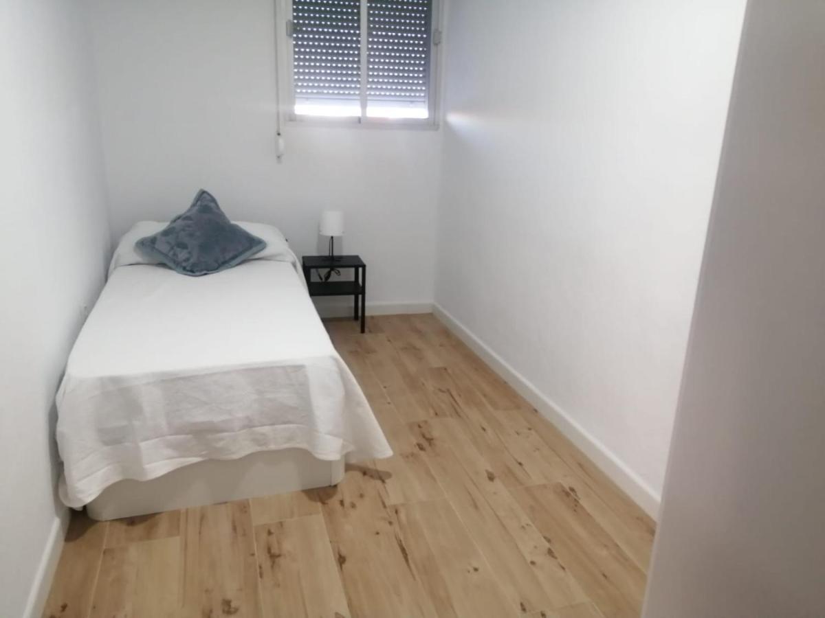 2 Bedroom Apartment In San Fernando Buitenkant foto